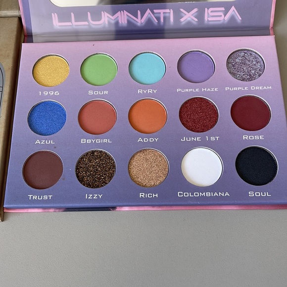 Eyeshadow bundle - Picture 4 of 12